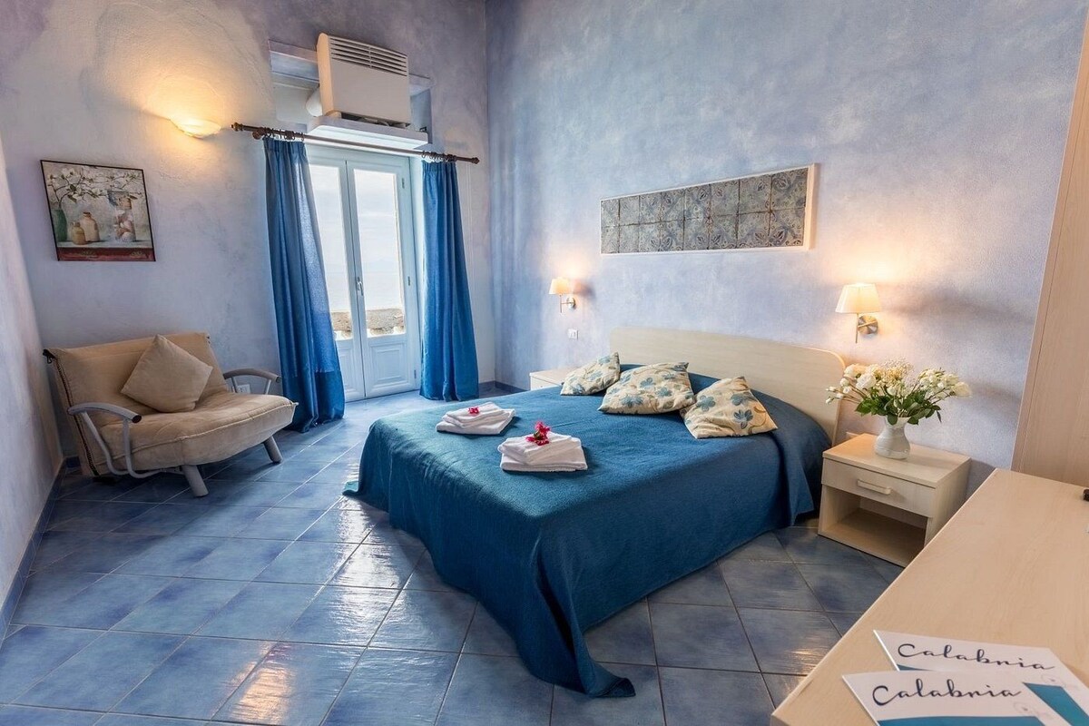 Blu Tropea Maison 4